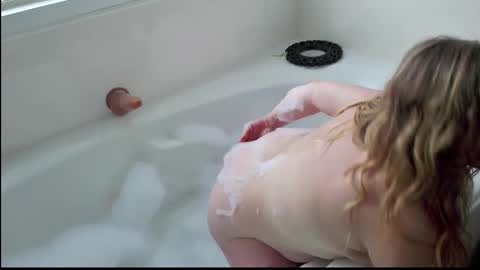 Snapshot of dirtydaisy1998 chatting on 03-12-25, 11:12 Daisy Wylde online show from 03-12-25, 11:12