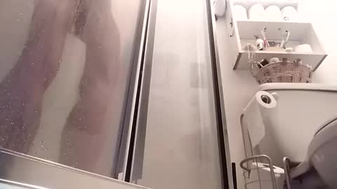 JiDogQc online show from 10-27-25, 08:13