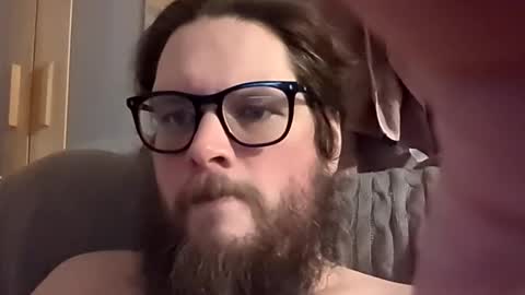 Snapshot of dirtydogsday chatting on 01-08-26, 10:34 Dirtydog online show from 01-08-26, 10:34