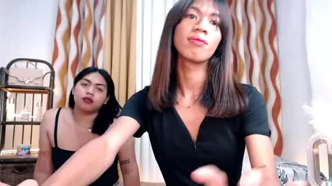 Ivana  Yanna and Elisha online show from 05-08-26, 08:36