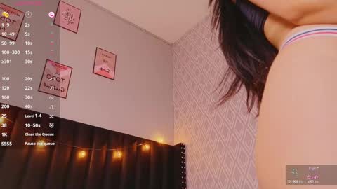 Snapshot of dirtylittleslutt_ chatting on 09-14-25, 07:35 Nemesis online show from 09-14-25, 07:35