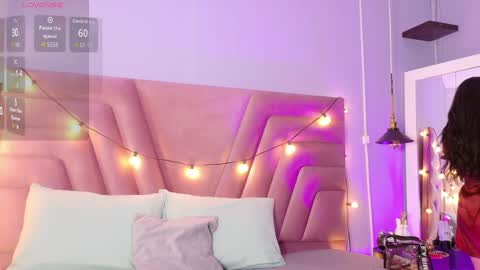 Snapshot of dirtylittleslutt_ chatting on 09-28-25, 07:41 Nemesis online show from 09-28-25, 07:41