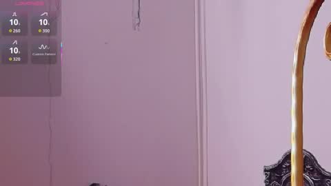 Snapshot of dirtylittleslutt_ chatting on 10-30-25, 03:08 Nemesis online show from 10-30-25, 03:08