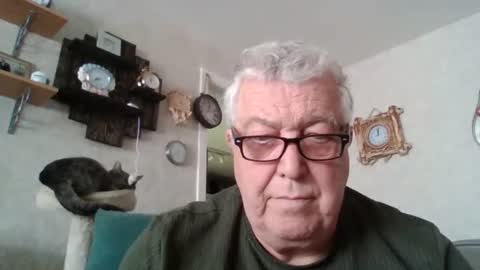 Fergus online show from 04-24-26, 11:01