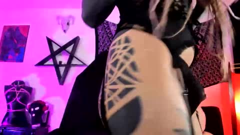 ONIX  online show from 11-20-25, 08:30