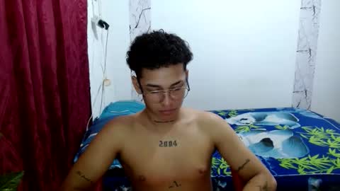 Snapshot of dirtyslimlatin chatting on 12-17-25, 06:03 dirtyslimlatin online show from 12-17-25, 06:03