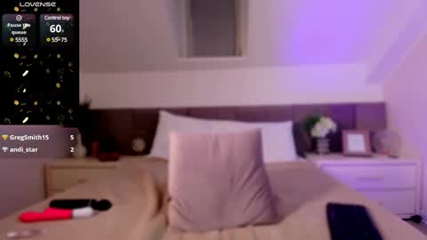 Snapshot of dirtystudentgirl chatting on 02-20-25, 10:59 Chloe online show from 02-20-25, 10:59