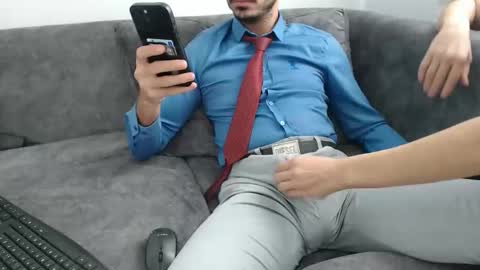 Snapshot of dirtyybooyy77 chatting on 10-17-25, 09:34 dirtyybooyy77 online show from 10-17-25, 09:34