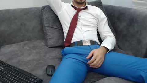 Snapshot of dirtyybooyy77 chatting on 11-30-25, 11:03 dirtyybooyy77 online show from 11-30-25, 11:03