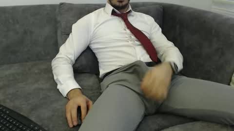 dirtyybooyy77 online show from 02-12-26, 12:00