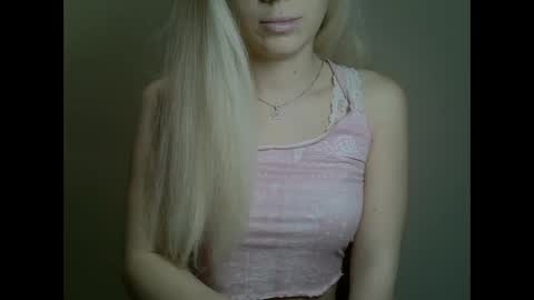 DitaMilton online show from 12-28-24, 08:58