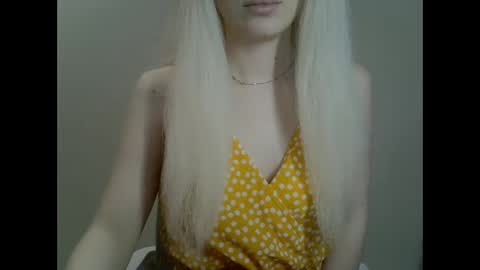 DitaMilton online show from 01-26-25, 12:33