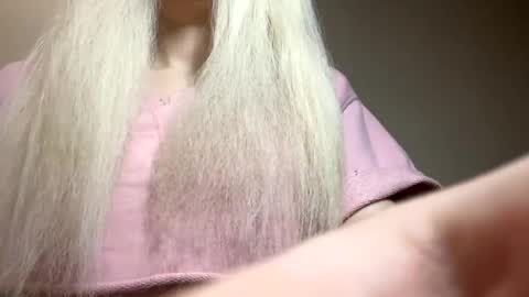 DitaMilton online show from 03-11-25, 05:24