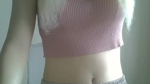 DitaMilton online show from 10-31-25, 09:54