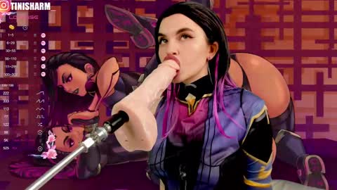 Tini online show from 02-26-25, 07:38