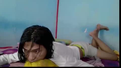 Snapshot of divin99 chatting on 09-17-25, 02:46 divin99 online show from 09-17-25, 02:46