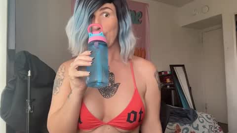 divinathedivine online show from 10-03-25, 05:21