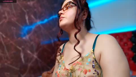 Snapshot of divine_goddess69 chatting on 03-30-26, 04:02 Ana online show from 03-30-26, 04:02