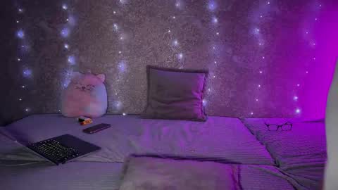 Hannah online show from 01-14-26, 06:02