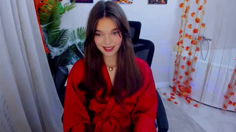 Snapshot of divineamour chatting on 10-20-25, 10:16 Hannah online show from 10-20-25, 10:16