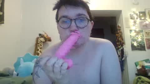 divinecherrypie online show from 01-22-25, 10:37