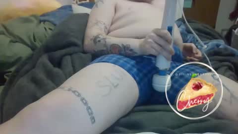 divinecherrypie online show from 01-29-25, 11:04