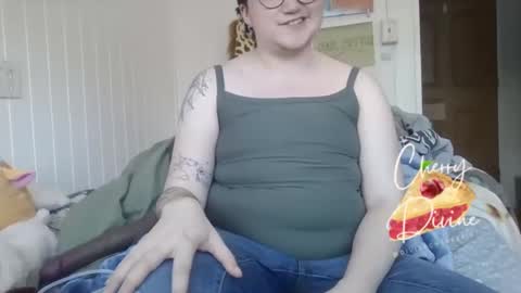 divinecherrypie online show from 02-03-25, 08:57