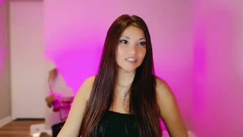 DivineLynn online show from 03-13-26, 02:01