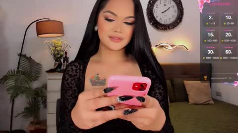    online show from 10-11-25, 01:20