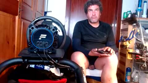 divitimido online show from 11-22-25, 03:27