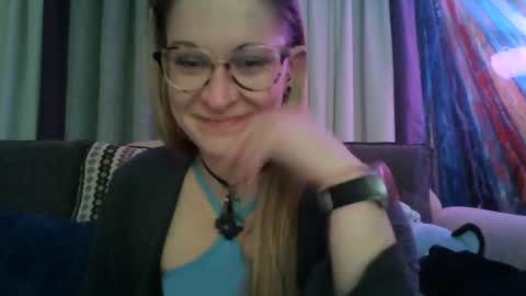 dixie_comanche online show from 12-04-24, 06:44