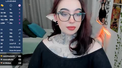 dixipixi_ online show from 01-03-25, 11:46