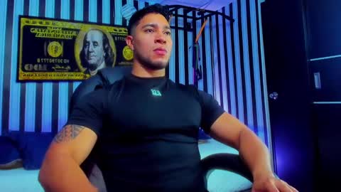 Dixon online show from 12-19-24, 02:34