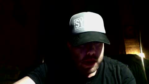 Snapshot of dj_chaterbate chatting on 03-09-25, 04:05 DJ Chaterbate online show from 03-09-25, 04:05