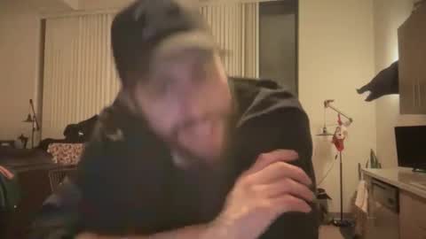 Snapshot of dj_chaterbate chatting on 01-06-26, 05:33 DJ Chaterbate online show from 01-06-26, 05:33