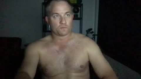 TriflinYoBitch online show from 10-15-25, 07:41