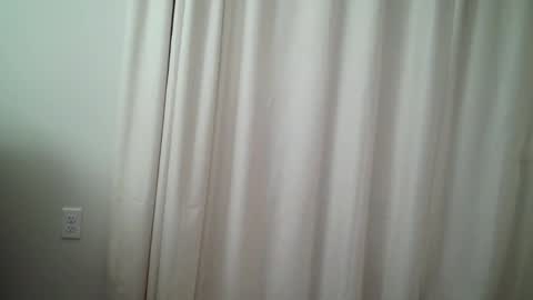 Snapshot of dkj37889 chatting on 03-01-26, 01:40 Kyle online show from 03-01-26, 01:40