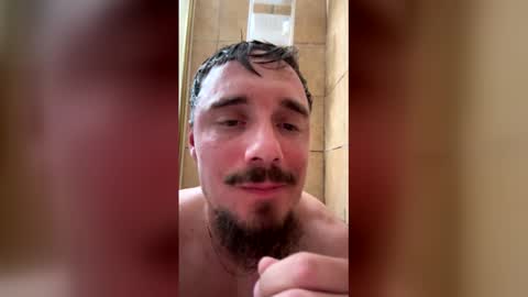 Snapshot of dlicorice chatting on 03-12-26, 01:12 Liquor D online show from 03-12-26, 01:12