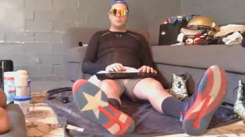 Snapshot of dljockbro chatting on 01-10-26, 04:09 dljockbro online show from 01-10-26, 04:09