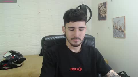 Snapshot of dmitrisanders1 chatting on 12-12-24, 08:53 Maybe in pvt online show from 12-12-24, 08:53