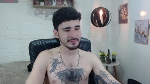 Snapshot of dmitrisanders1 chatting on 01-10-25, 02:14 Maybe in pvt online show from 01-10-25, 02:14