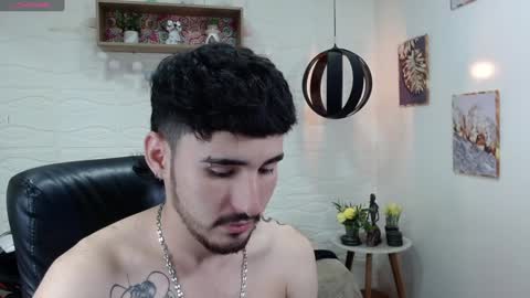 Snapshot of dmitrisanders1 chatting on 01-18-25, 01:30 Maybe in pvt online show from 01-18-25, 01:30