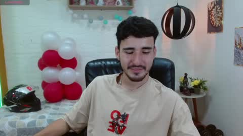 Snapshot of dmitrisanders1 chatting on 02-26-25, 09:05 Maybe in pvt online show from 02-26-25, 09:05