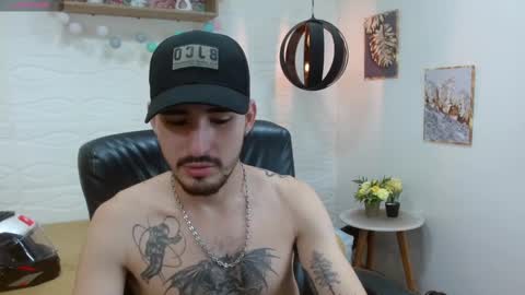 Snapshot of dmitrisanders1 chatting on 03-06-25, 09:42 Maybe in pvt online show from 03-06-25, 09:42