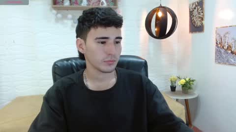 Snapshot of dmitrisanders1 chatting on 03-11-25, 07:36 Maybe in pvt online show from 03-11-25, 07:36