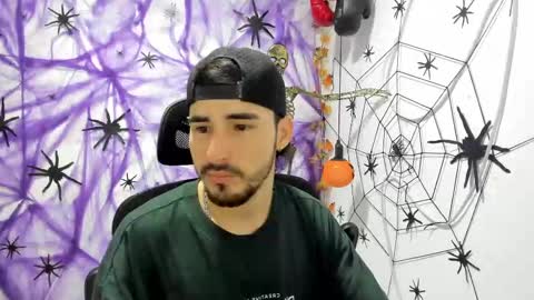 Snapshot of dmitrisanders1 chatting on 10-16-25, 12:00 Maybe in pvt online show from 10-16-25, 12:00