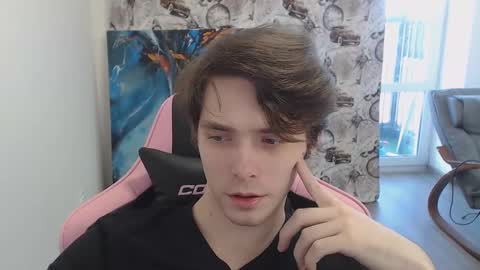 Snapshot of dmitryromanov chatting on 03-09-25, 09:57 Dead A online show from 03-09-25, 09:57