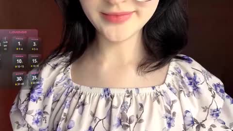 Snapshot of dodiebabikian chatting on 04-10-26, 09:08 Annie PVT IS OPEN online show from 04-10-26, 09:08
