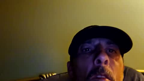 Snapshot of dogbone999081 chatting on 10-08-25, 02:09 dogbone999081 online show from 10-08-25, 02:09