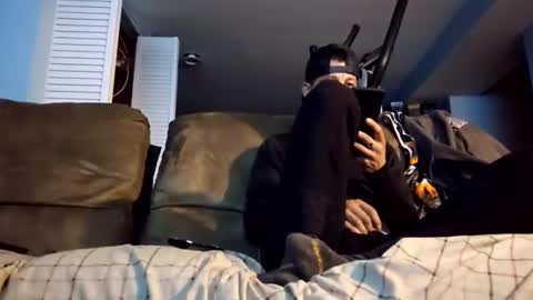 Snapshot of dogbone999081 chatting on 10-20-25, 09:21 dogbone999081 online show from 10-20-25, 09:21